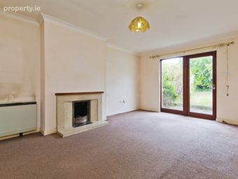 13 The Poplars, Monkstown Valley, Monkstown, Co. Dublin, Monkstown, Co. Dublin - Image 3