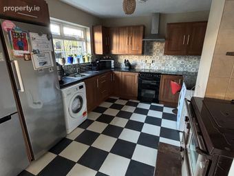 14 Curragh Park, Ballinasloe, Ballinasloe, Co. Galway - Image 5