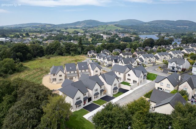 House Type A, 102 - 110 &Aacute;rd Coillte, Ballina, Co. Tipperary - Click to view photos