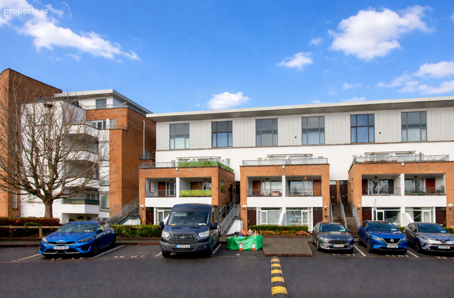 11 Waterville Terrace, Blanchardstown, Co. Dublin, Blanchardstown, Dublin 15 - Click to view photos