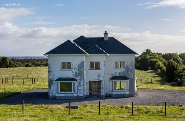 Newpark, Kiltoom, Kiltoom, Co. Roscommon - Click to view photos