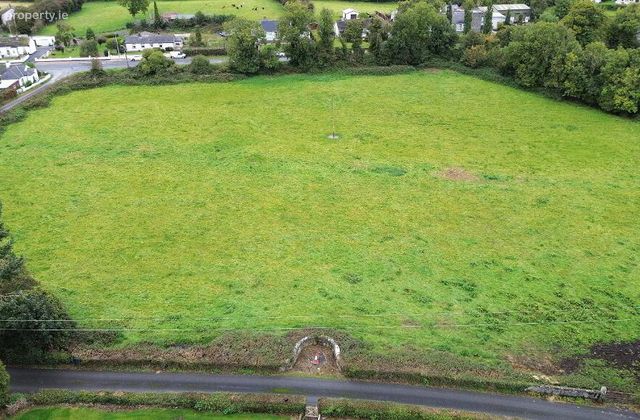 Annacroft, Carrickmacross, Co. Monaghan, Inniskeen, Co. Monaghan - Click to view photos