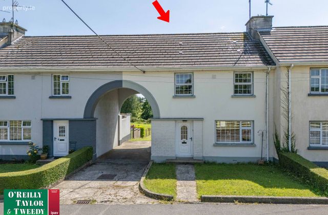5 Mount Pleasant, Ballyconnell, Co. Cavan - Click to view photos