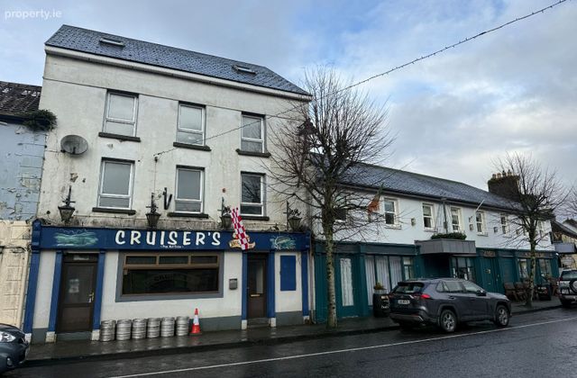 Cruiser's, Main Street, Foxford, Co. Mayo - Click to view photos