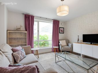 26 Stratton Drive, Adamstown, Lucan, Co Dublin, Adamstown, Co. Dublin - Image 3