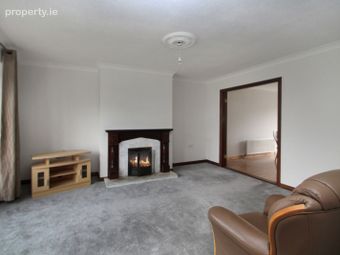 37 Hawthorn Place, Clybaun Road, Knocknacarra, Co. Galway - Image 4