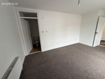 11 Woodview Park, Lahinch Road, Ennistymon, Lahinch, Co. Clare - Image 5