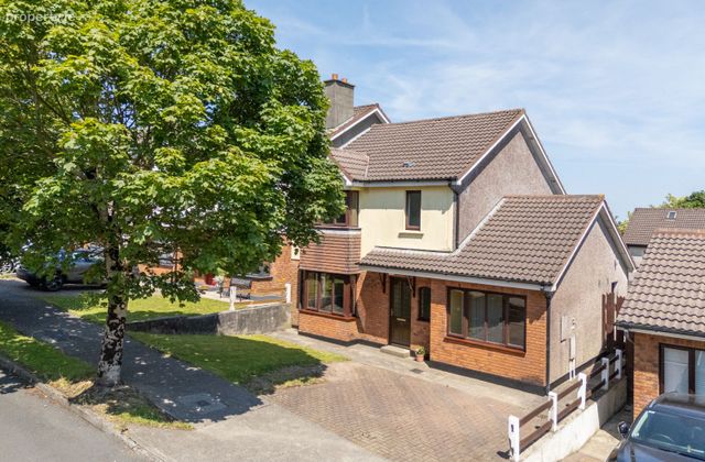 2 Malin Avenue, Ardkeen Village, Waterford City Centre, Co. Waterford - Click to view photos