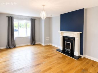 23 Ravenswood, Cregg Road, Carrick-on-Suir, Co. Tipperary - Image 2