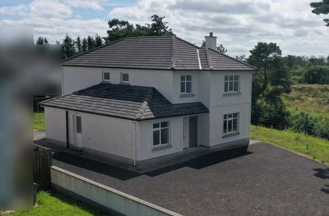 46 Kilkeevan Park, Castlerea, Castlerea, Co. Roscommon - Click to view photos