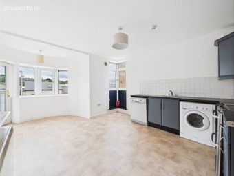 8 Glen Hall Apartments, Thomas Davis Street, Blackpool, Co. Cork - Image 3