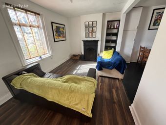 17 Presentation Road, Galway City Centre, Co. Galway - Image 2