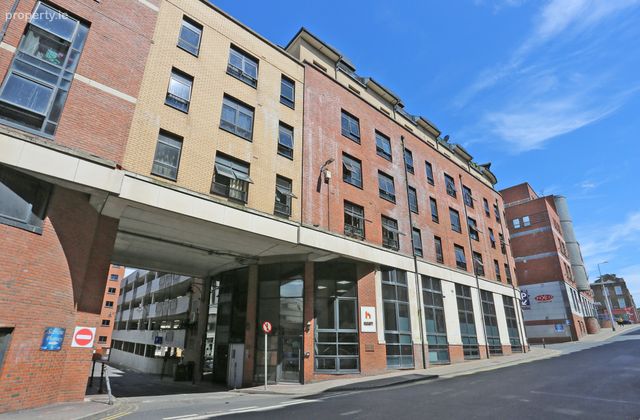 401 Mount Kennett House, Dock Road, Limerick, Limerick City Centre, Co. Limerick - Click to view photos