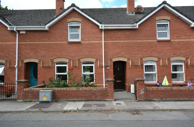 2 Railway Mews, Railway Terrace, Dublin Road, Drogheda, Co. Louth - Click to view photos