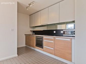 Apartment 28, Cassian Court North, River Drive, Royal Canal Park, Dublin 15 - Image 5