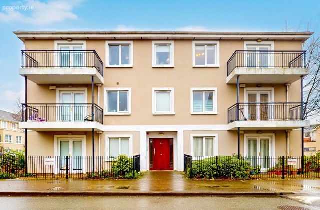10e North Street, Ongar, Dublin 15 - Click to view photos