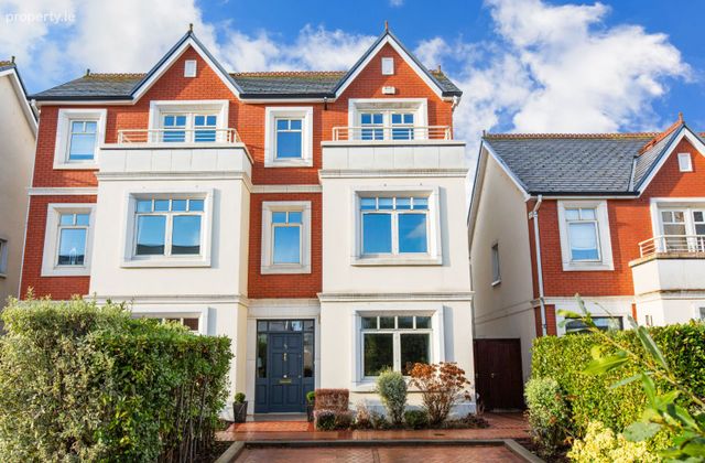 45 College Square, Wainsfort Manor Drive, Terenure, Dublin 6w - Click to view photos