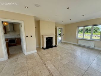 Cluain Duibh, Moycullen, Moycullen, Co. Galway - Image 5