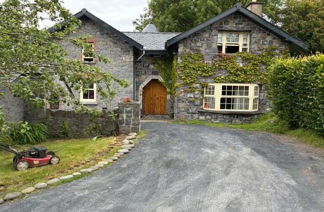 Primrose Lodge Ballysimon, Ballysimon, Co. Limerick - Click to view photos