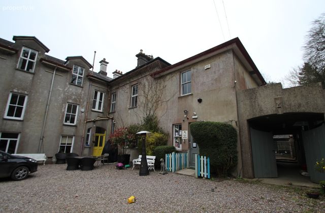 Aghamarta, Carrigaline, Co. Cork - Click to view photos