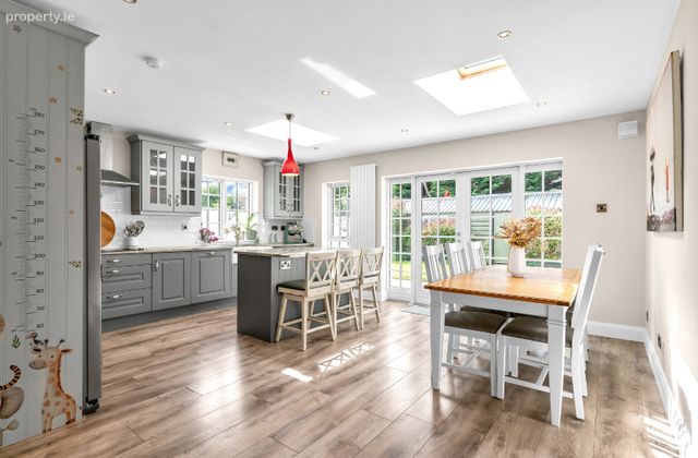 36 Oldtown Green, Naas, Co. Kildare, Naas, Co. Kildare - Click to view photos