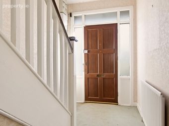 12 Barton Drive, Rathfarnham, Dublin 14, Dublin 14 - Image 2