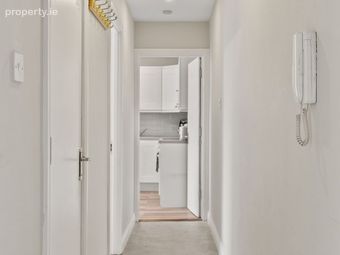 Apartment 11, Harmac Court, Rathgar, Dublin 6 - Image 2