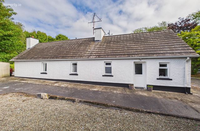 Cushlough, Clooncurraun, Ballinrobe, Co. Mayo, Ballinrobe, Co. Mayo - Click to view photos