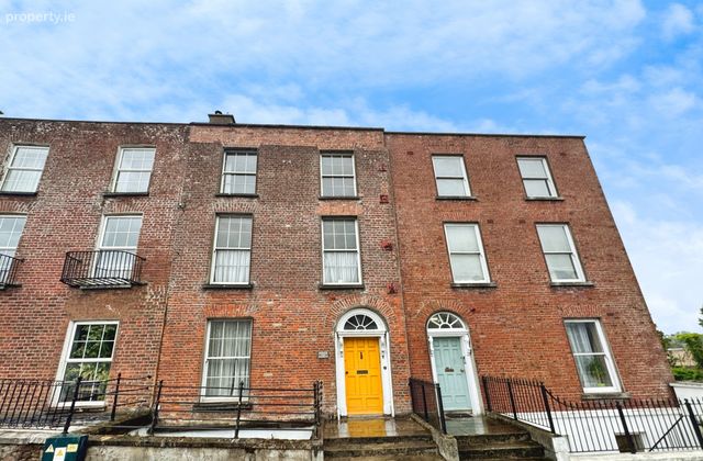 4 Saint Jame's Place, Fermoy, Fermoy, Co. Cork - Click to view photos