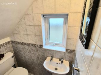6 Victoria Place, Castlebar, Castlebar, Co. Mayo - Image 4