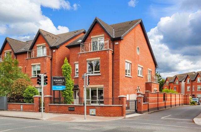 5 Norabrook, Howth Road, Clontarf, Dublin 3 - Click to view photos