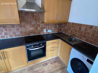 13 Semple House, Custom House Square, D01 Wk15, IFSC, Dublin 1 - Image 2