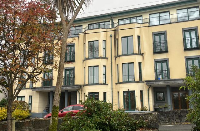 2 Stella Maris, Castle Hill, Carlingford, Carlingford, Co. Louth - Click to view photos