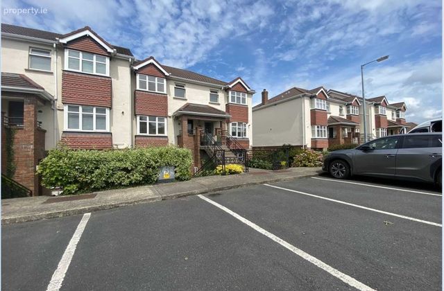 Monastery Heath Court, Clondalkin, Dublin 22, Clondalkin, Dublin 22 - Click to view photos