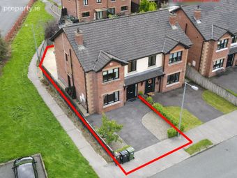30 D&uacute;n Na Carraige, Kingscourt, Kingscourt, Co. Cavan - Image 2