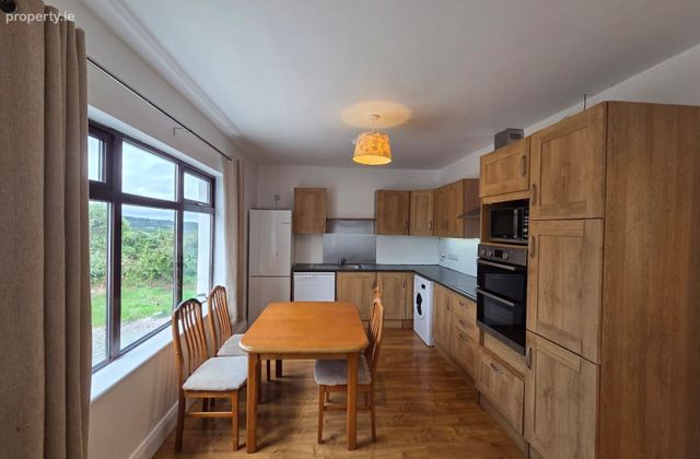 Coolsnaghtig, Dunmanway, Co. Cork, Dunmanway, Co. Cork - Click to view photos