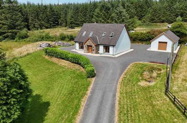Glennamucklagh West, Newmarket, Co. Cork - Click to view photos