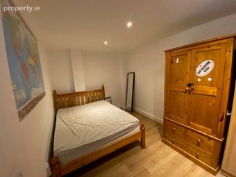 Apartment 5, 1a Cathedral Street, Dublin 1 - Image 5