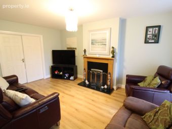 22 Phibblestown Wood, Clonee, Dublin 15 - Image 2