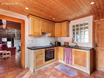 Burke Cottage, 12 Ballinacor, Avoca, Co. Wicklow, Arklow, Co. Wicklow - Image 4