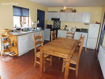 18 Ferndale, Cairns Hill, Carraroe, Co. Sligo - Image 4