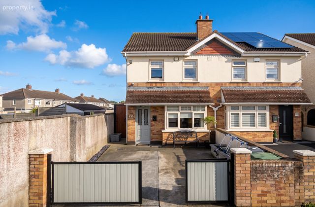 23 Glenaulin Green, Dublin 20, Palmerstown, Dublin 20 - Click to view photos