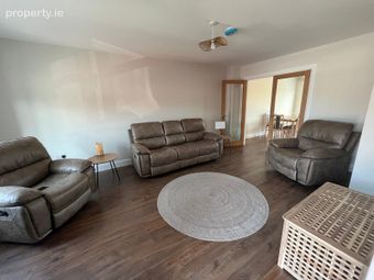32 Silver Cove, Aylesbury Park, Sligo, Co. Sligo - Image 3