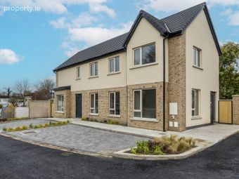 Summer Court, Dunboyne, Co. Meath