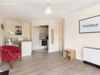 6 Carmichael Hall, Windy Arbour, Dublin 14, Windy Arbour, Dublin 14 - Image 3