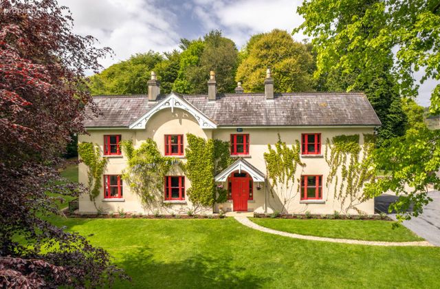 Beech Tree Cottage, Dromahair, Co. Leitrim - Click to view photos