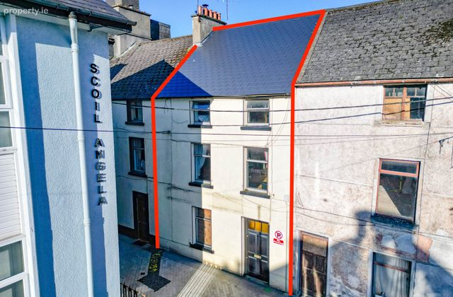 2 Suirside Place, Thurles, Co. Tipperary, Thurles, Co. Tipperary - Click to view photos
