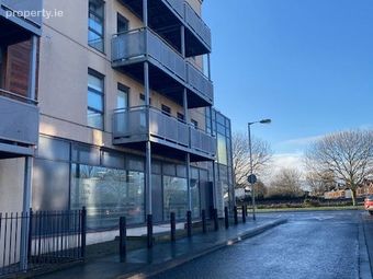 Compass Court West, Camden Avenue, Royal Canal Park, Dublin 15
