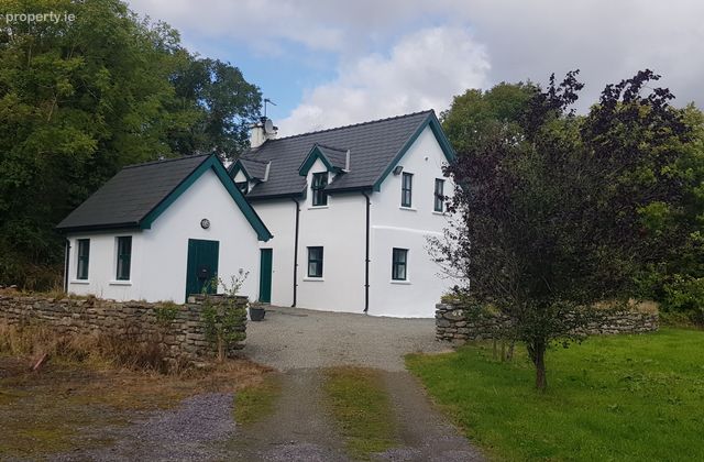 Ballylickey Bantry Co Cork, Bantry, Co. Cork - Click to view photos
