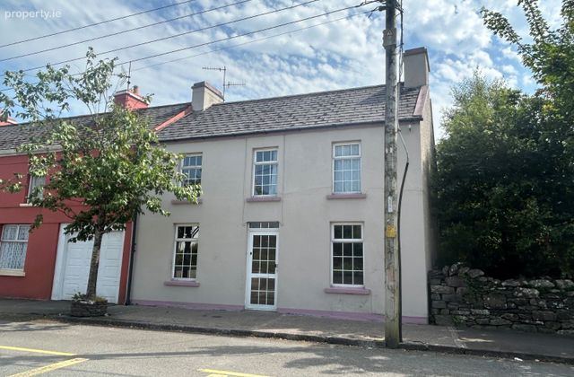 West End, Sneem, Co. Kerry - Click to view photos